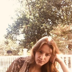 Meet your Posher, Leah